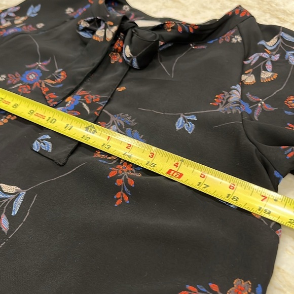 H&M Black Blue Floral Shift Dress High Neck Tie Bell Sleeves Size 8 - Picture 6 of 12